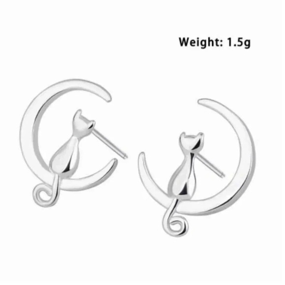 925 Sterling Silver Cat Moon Stud Earrings - Picture 5 of 5